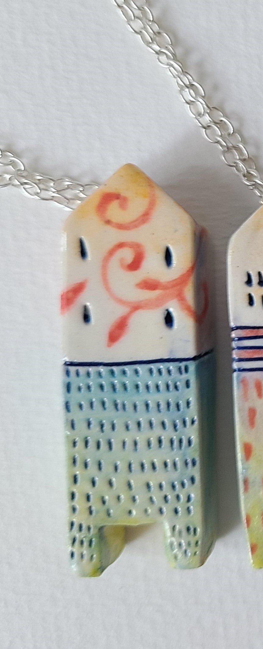 Pendant image 0