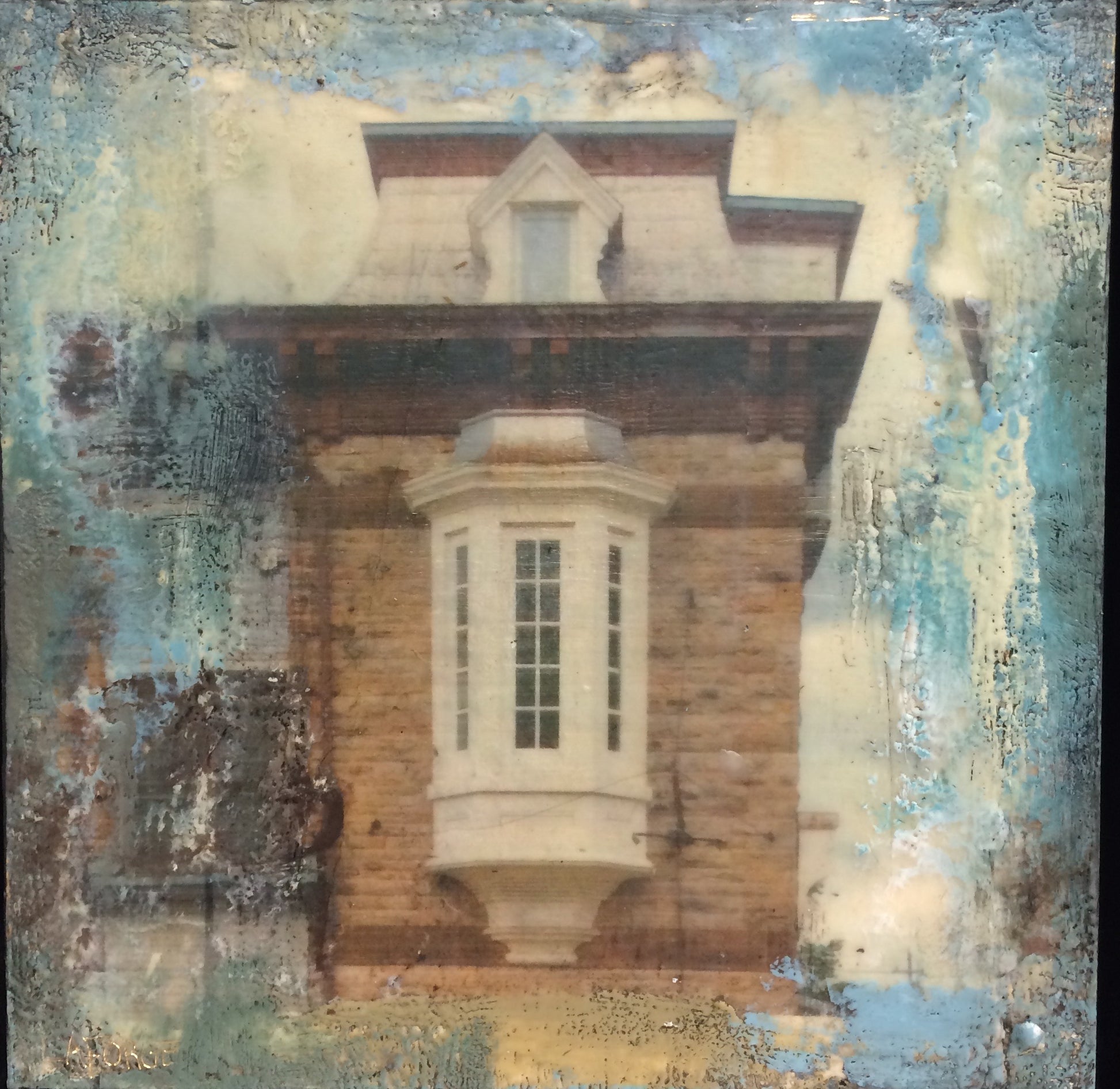 Old Window, Perth image 0