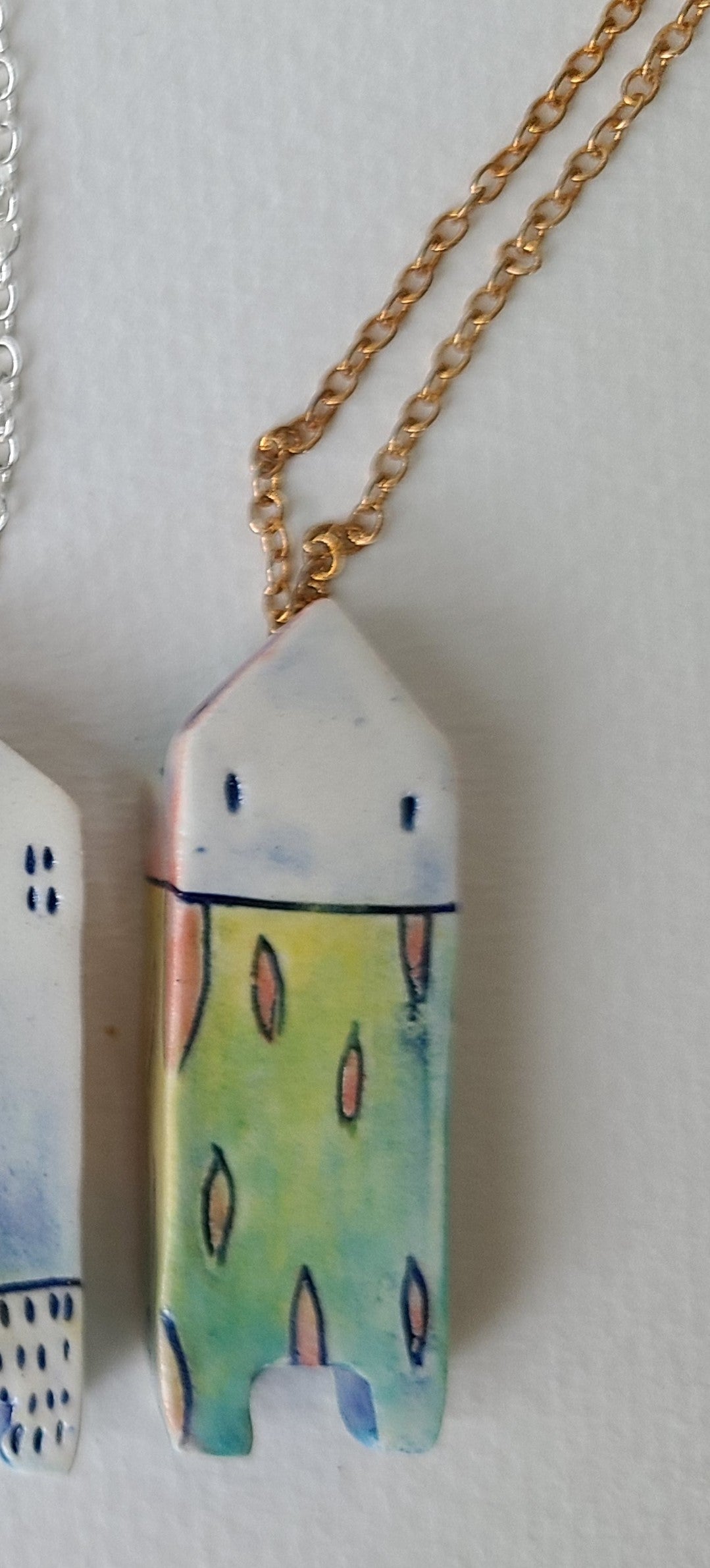 Pendant image 0