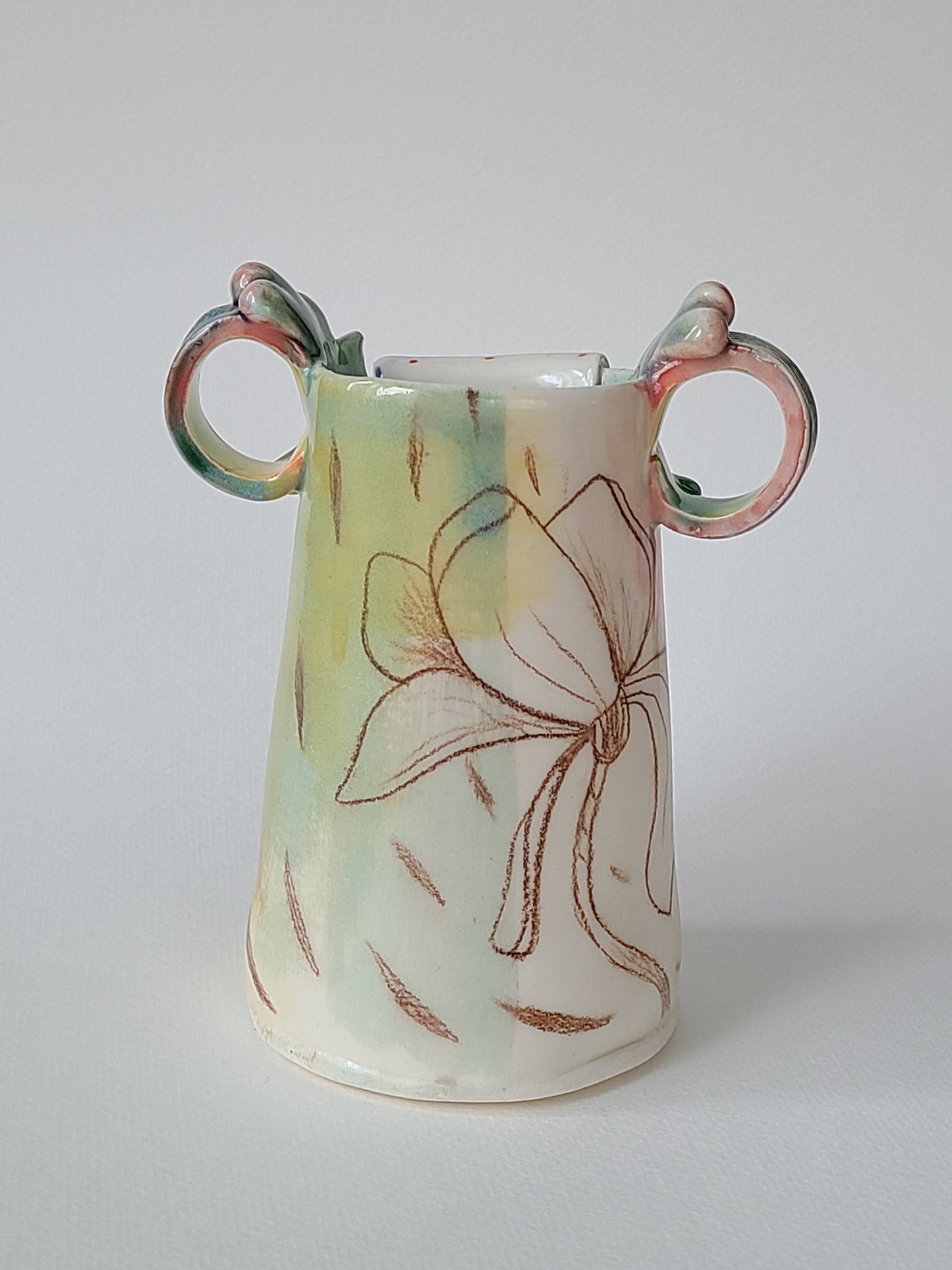 Vase image 0
